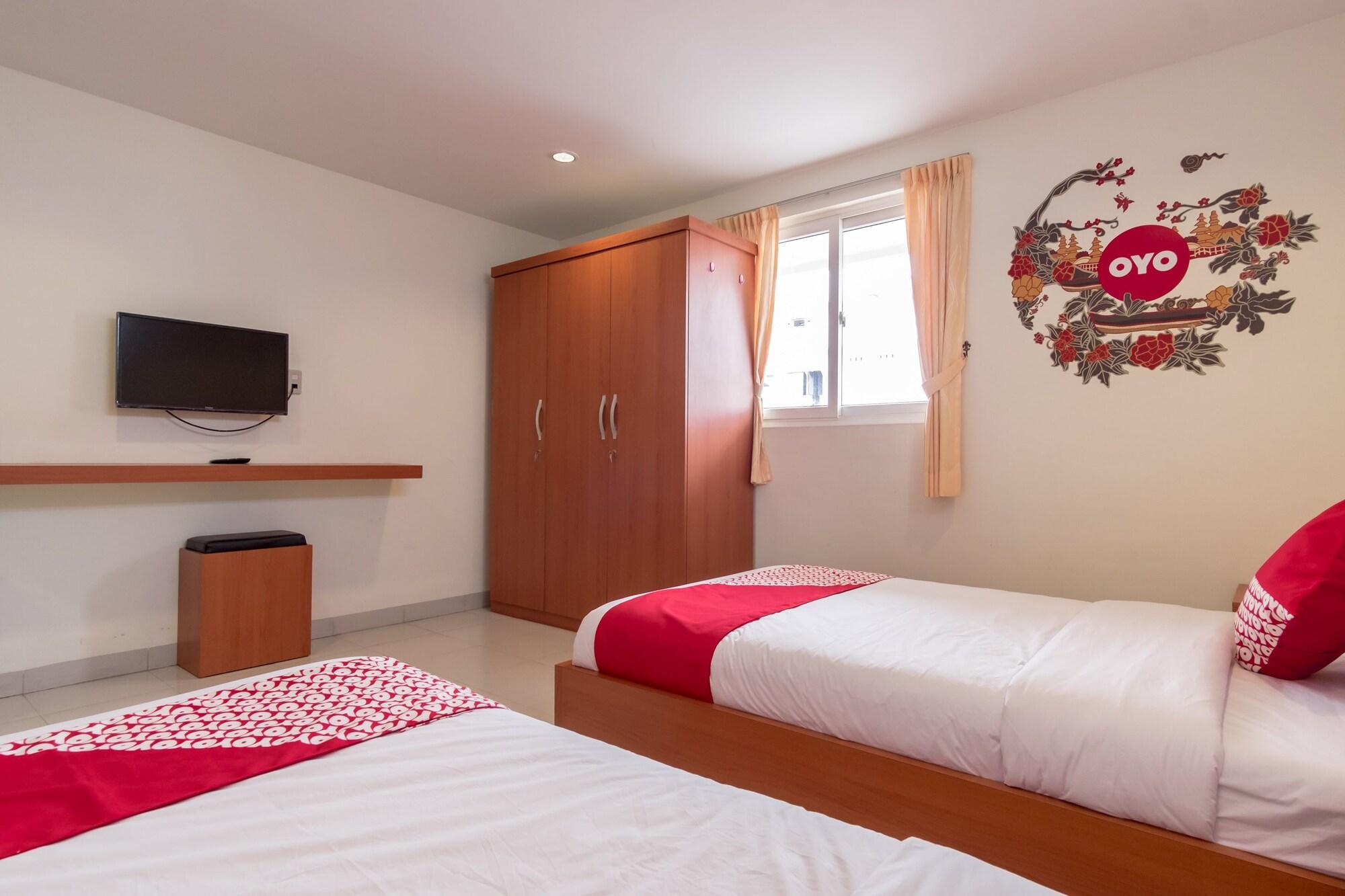 Oyo 294 Andrea Residence Syariah Medan Esterno foto