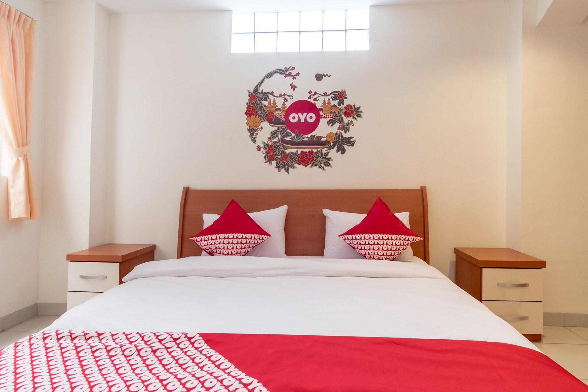 Oyo 294 Andrea Residence Syariah Medan Esterno foto