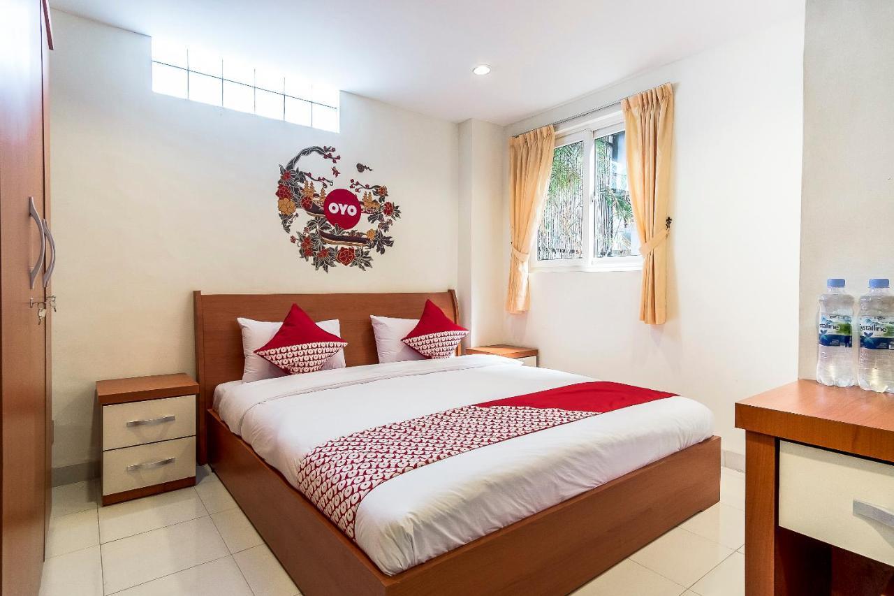 Oyo 294 Andrea Residence Syariah Medan Esterno foto